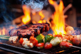 Grilio sezonas: Kokius mėsos ir daržovių produktus pirkti, kad BBQ būtų tobulas