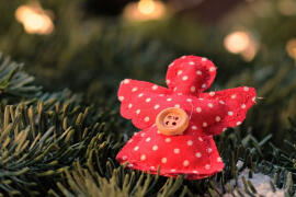 Kreativní a levné nápady na výrobu vánočních ozdob doma